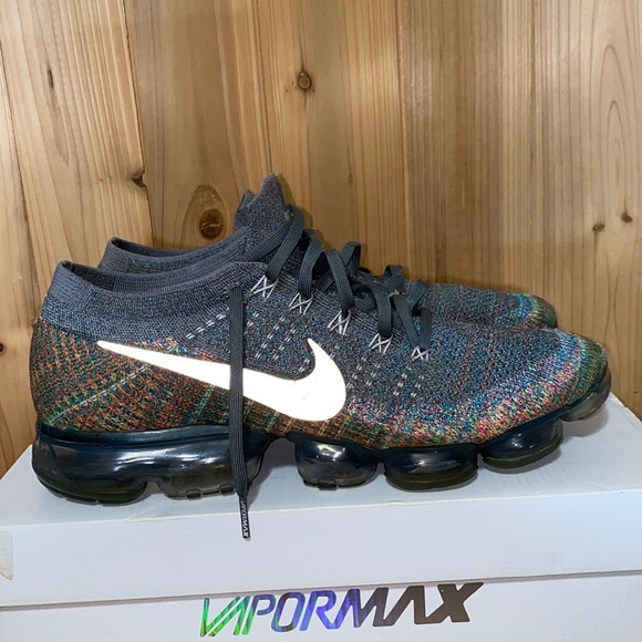 2017 Nike Air Vapormax Flyknit Grey Multi Color - Picture 2 of 12